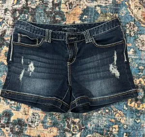 Maurices shirts  thumbnail 1