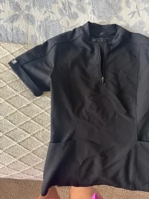 FIGS Black Scrub Top thumbnail 3