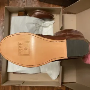 Boots Frye thumbnail 2