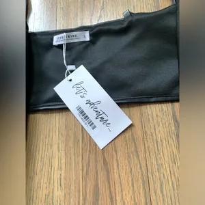 NWT 12th tribe faux leather tie front top large black thumbnail 4