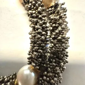 Silver tone faux pearl collar necklace thumbnail 8