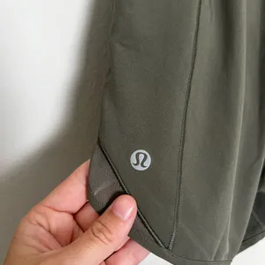 LULULEMON- Hotty Hot High-Rise Lined Short 4” Olive Athletic Gym Running Workout thumbnail 5