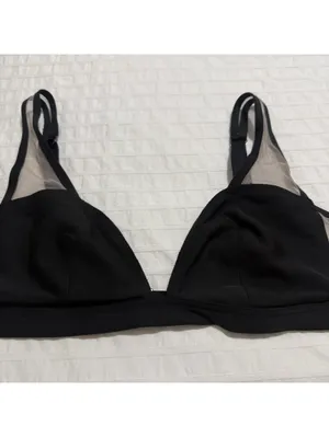 Victoria's Secret Unlined Bralette Sz M Medium Black With Nude Mesh thumbnail 10