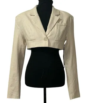 Forever 21 Beige Cropped Blazer(Size Small) thumbnail 1