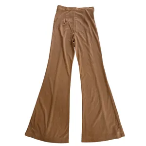 Flying Tomato NWT Faux Suede Flare Pants Biscotti Brown Pintuck Wide Leg Small thumbnail 4
