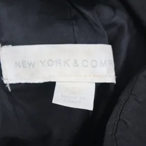 NEW YORK & COMPANY thumbnail 7