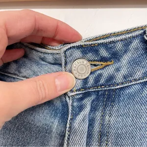 Pacsun Distressed Light Wash 90s Boyfriend Jeans Womens 29 Blue Denim Baggy thumbnail 13