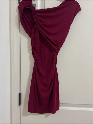 superdown One-Shoulder Ruched Wine Dress thumbnail 3