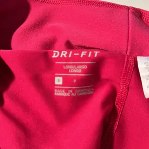 Nike Women's Flouncy Skort Tennis Golf Skirt Shorts Fuchsia Dark Pink Size SML thumbnail 6