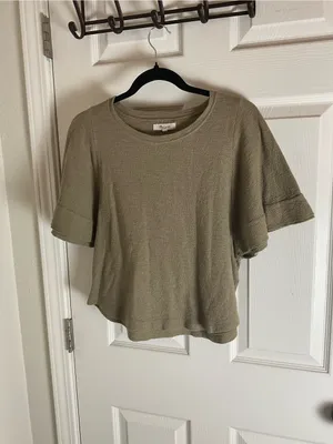 Madewell Texture & Thread Flutter-Sleeve Women’s Top size Small thumbnail 2