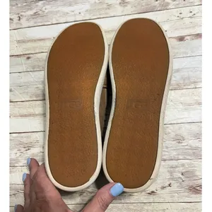 UGG Cas Slip-On Suede Sneakers Women's Size 11 thumbnail 10