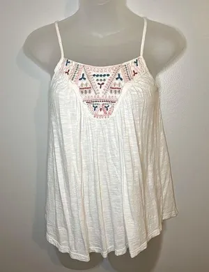 Red Camel Off-White Embroidered Tank Top Size XS thumbnail 1