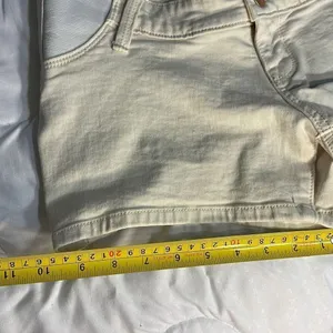Isabel Maternity Denim Shorts Size 2 White thumbnail 5