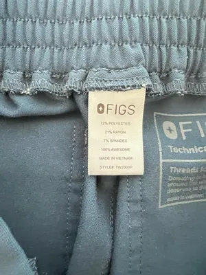 FIGS Women's High Waisted Yola Skinny‎ Scrub Pants™ Dark Harbor thumbnail 10