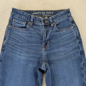 American Eagle Mom Jeans Womens 2 Regular Blue High Rise‎ Tapered Stretch Denim thumbnail 6