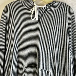 American Eagle Pullover Hoody Shirt thumbnail 2