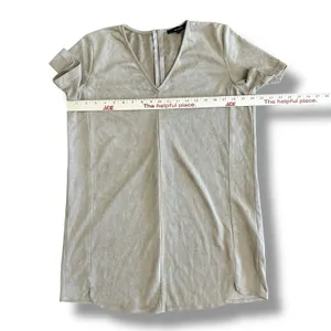 Oliveaceous Faux Suede Shift Dress M Taupe Beige V-Neck Short Sleeve‎ thumbnail 3