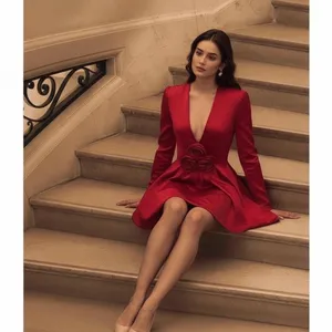 Gianni bini red satin dress size 0 Valentine’s Day thumbnail 4