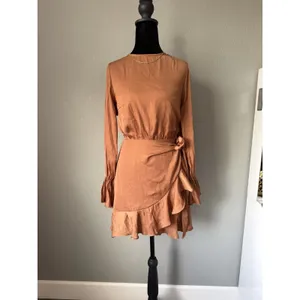 Here Comes The Sun Satin Wrap Mini Dress Tan Open Back Ruffle Long Sleeve XS NWT thumbnail 2