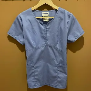 Landau scrub top in Ceil blue SZ M thumbnail 1
