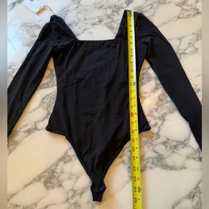 NWT Quince Second Skin Square Neck Long Sleeve Black Bodysuit Sz XS thumbnail 3