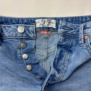 Free People We The Free Light Blue Distressed Jean Shorts‎ Size 27 thumbnail 3