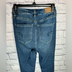 American Eagle distressed Curvy Super High Rise Jeggings‎ dark wash size 4 thumbnail 5