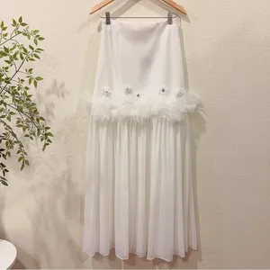 Elliatt Avalon 3D Floral Mixed Media Midi Skirt in Ivory Size S New with Defects thumbnail 7