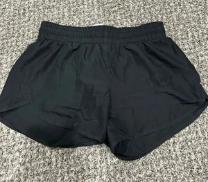 black shorts Size XS thumbnail 1