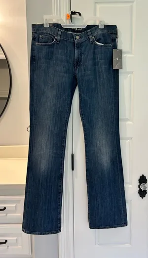 7 Jeans For All Mankind Women’s size 31 thumbnail 1
