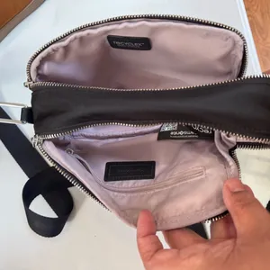 Samsonite Black Shoulder Bag thumbnail 4