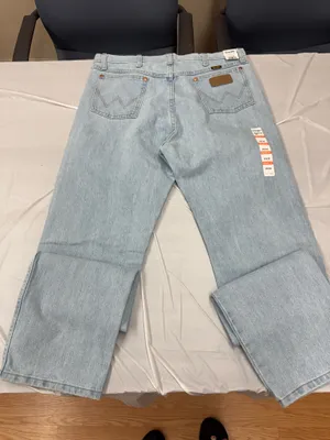 NWT Wrangler Cowboy Cut Original Fit Mens Size 35x36 thumbnail 3