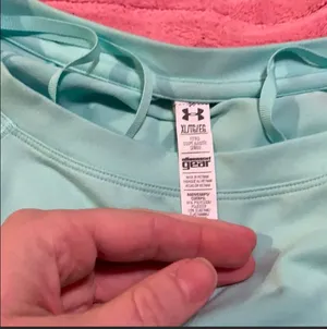 Under Armour - All Season Fitted Long Sleeve thumbnail 2