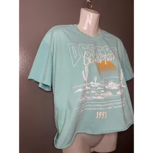 Social Culture Shirt Womens XL Blue Desert World Tour 1991 Graphic Cropped Tee thumbnail 2