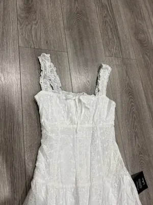 New Lulus Nerissa White Eyelet Embroidered Ruffled Drop Waist Midi Dress Size XS thumbnail 7