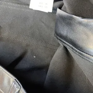 Abercrombie & Fitch Pants Womens 35 Faux Leather Straight Ultra High Rise 90s thumbnail 8