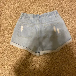 Hayden Paperbag Waist Stretchy Waist Denim Blue Jean Shorts 💜 thumbnail 4