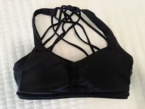 Lululemon Sports Bra  thumbnail 4