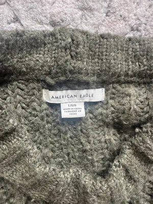 American Eagle Outfitters Sweater thumbnail 2