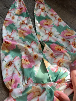 Astr Giova Floral Halter Midi Dress - Medium thumbnail 7
