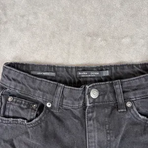 Bershka High Waist Denim Shorts Women's 4 Black Grunge Mall Emo Y2K Whimsygoth thumbnail 3