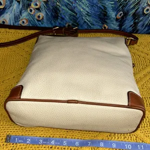 Dooney & Bourke Vintage Beige Pebbled Leather Crossbody thumbnail 9