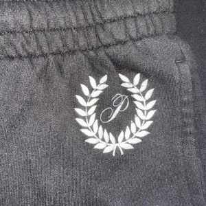 VS PINK Everyday Fleece High Waisted Flare Sweatpants! thumbnail 2