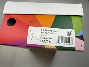 Katy Perry Women's Revival Pointed Toe Pumps Size 6M thumbnail 5