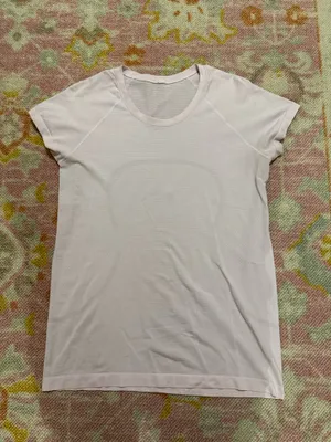 Lululemon Swiftly Tech Short Sleeve Shirt thumbnail 2