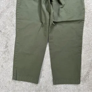 GAP Women’s Everyday Mid Rise Straight Up Khakis Pants in Army Jacket Green 10 thumbnail 9