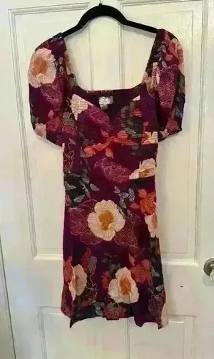 Band of Gypsies Floral Short Sleeve Purple Dress size S NWT‎ thumbnail 1