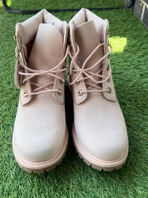 Timberland Women's Lace-Up Boots in Pale Pink thumbnail 4