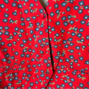 Vintage 90’s Reversible Red Floral / Chambray Patterned Vest thumbnail 3