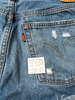Levi’s 501 Button Fly Light Blue Distressed Denim Shorts Mini Shorts Size 31 32 thumbnail 9